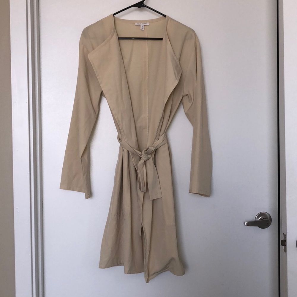 Light weight spring jacket